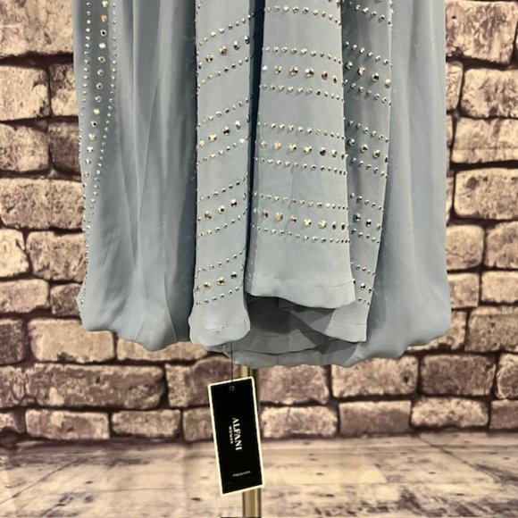 Alfani NWT Blue Studded Fully Lined Blouse Size 24W - Picture 6 of 10
